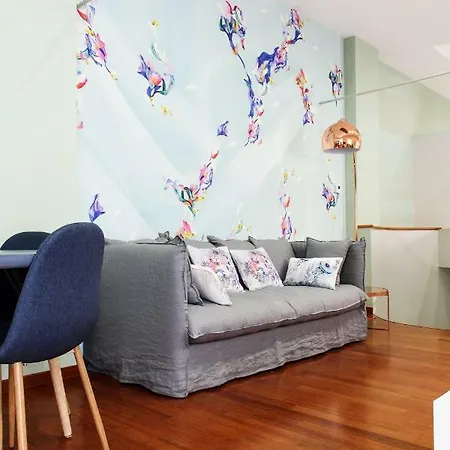 Lora Center Apartment *