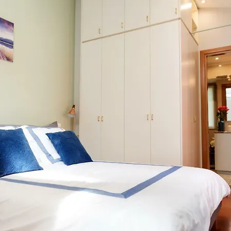 Lora Center Apartment *