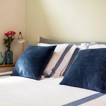 شقة Lora Center Apartment, Near The With Air Conditioner كومو