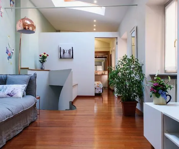 Apartamento Lora Center *