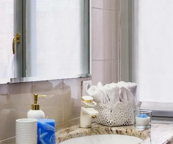 Lora Center Apartment